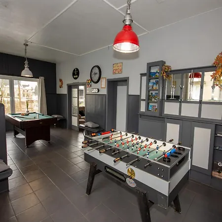 Mansion In Near And Nature Parc, Cleaning Included Holiday home *
