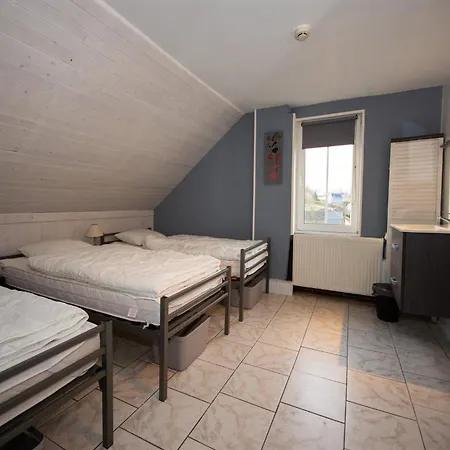 بيت للعطل Elegant Mansion Stay, Cleaning Included وايمس